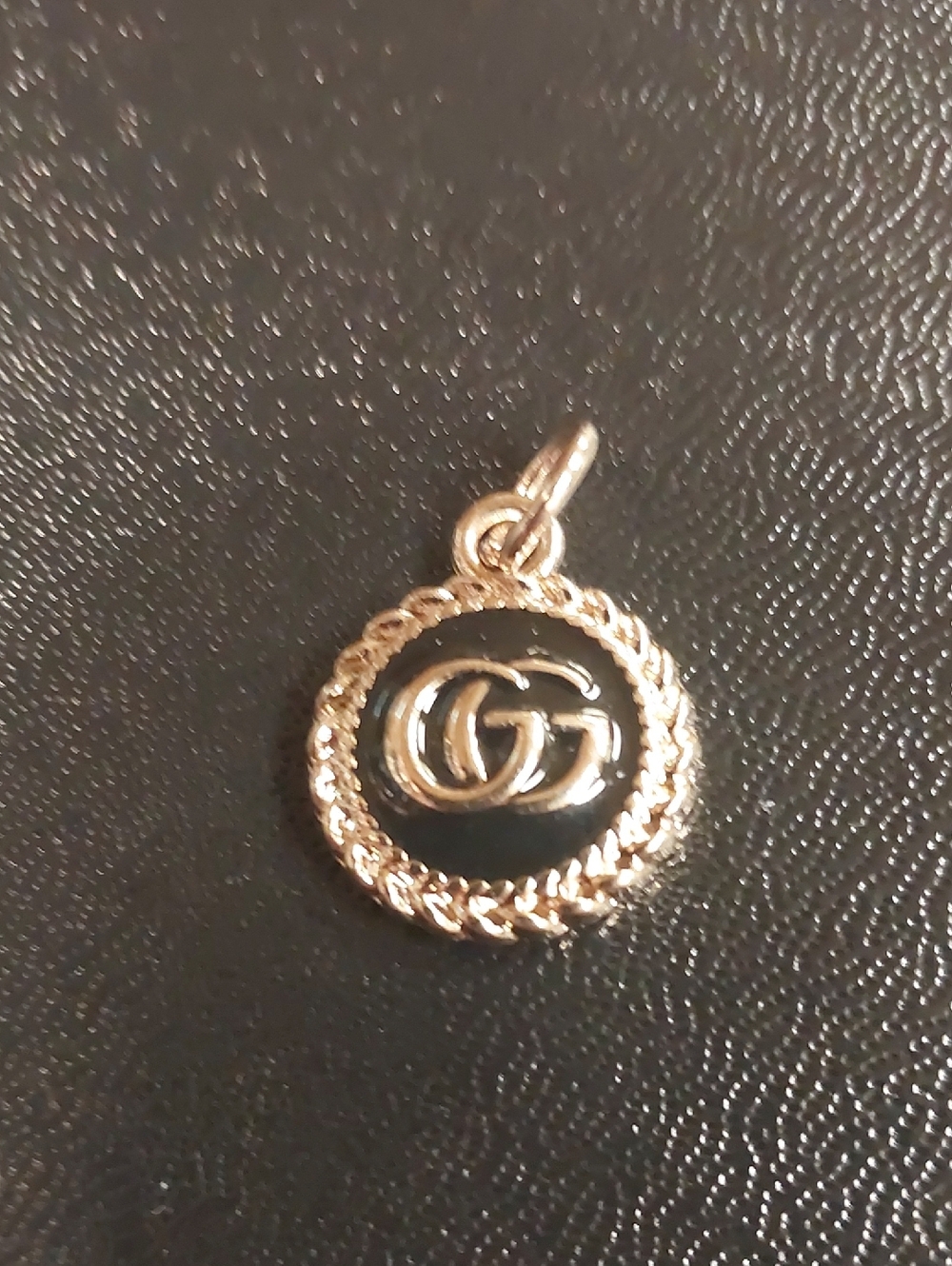 GG Gold & Black Circle Charm Pendant